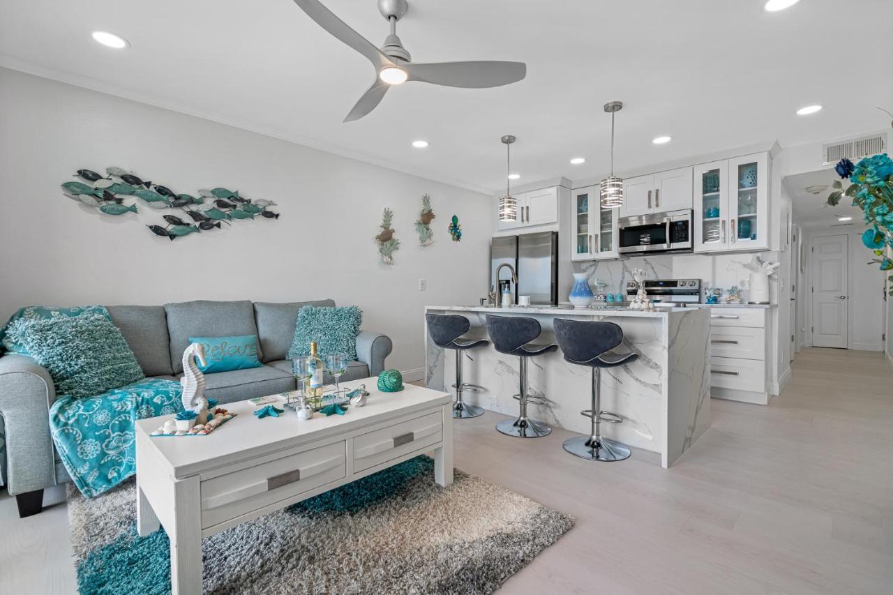 Welcome To Sea Forever Balcony With Ocean Views! 탬파 외부 사진