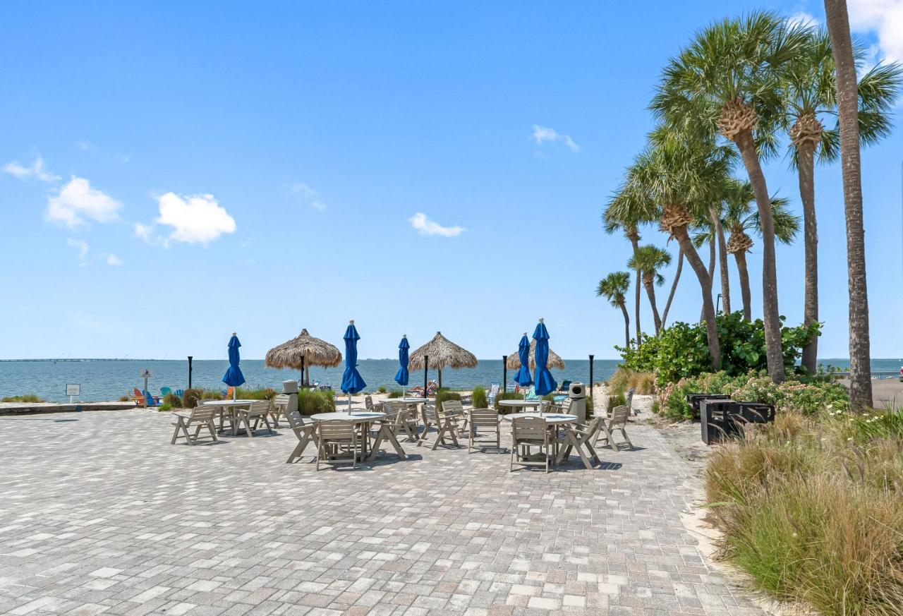 Welcome To Sea Forever Balcony With Ocean Views! 탬파 외부 사진